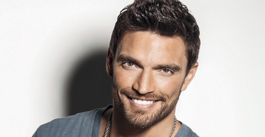 Julian Gil 3.jpg