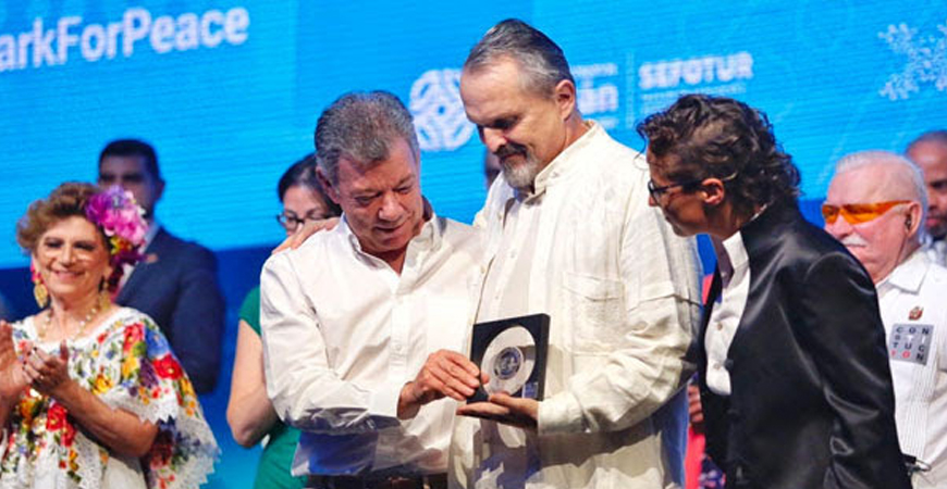 Miguel Bose 3.jpg